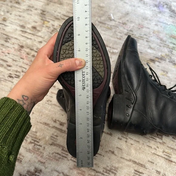 Ariat boots style no. 56701 size 7.5 - Picture 6 of 10